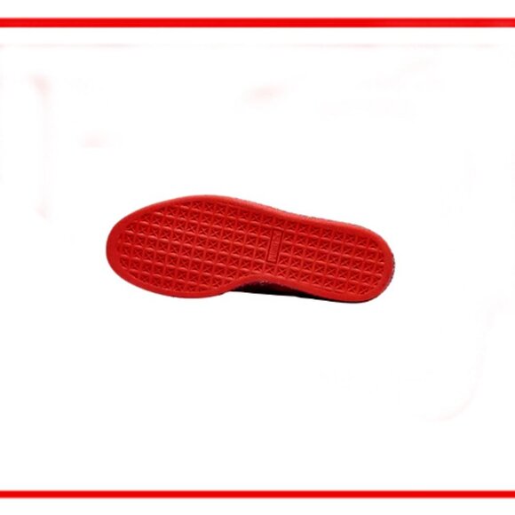 Athletic_Shoes